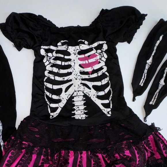 Cutest Child Skelton Dress Halloween Costume (M) - Picture 2 of 6